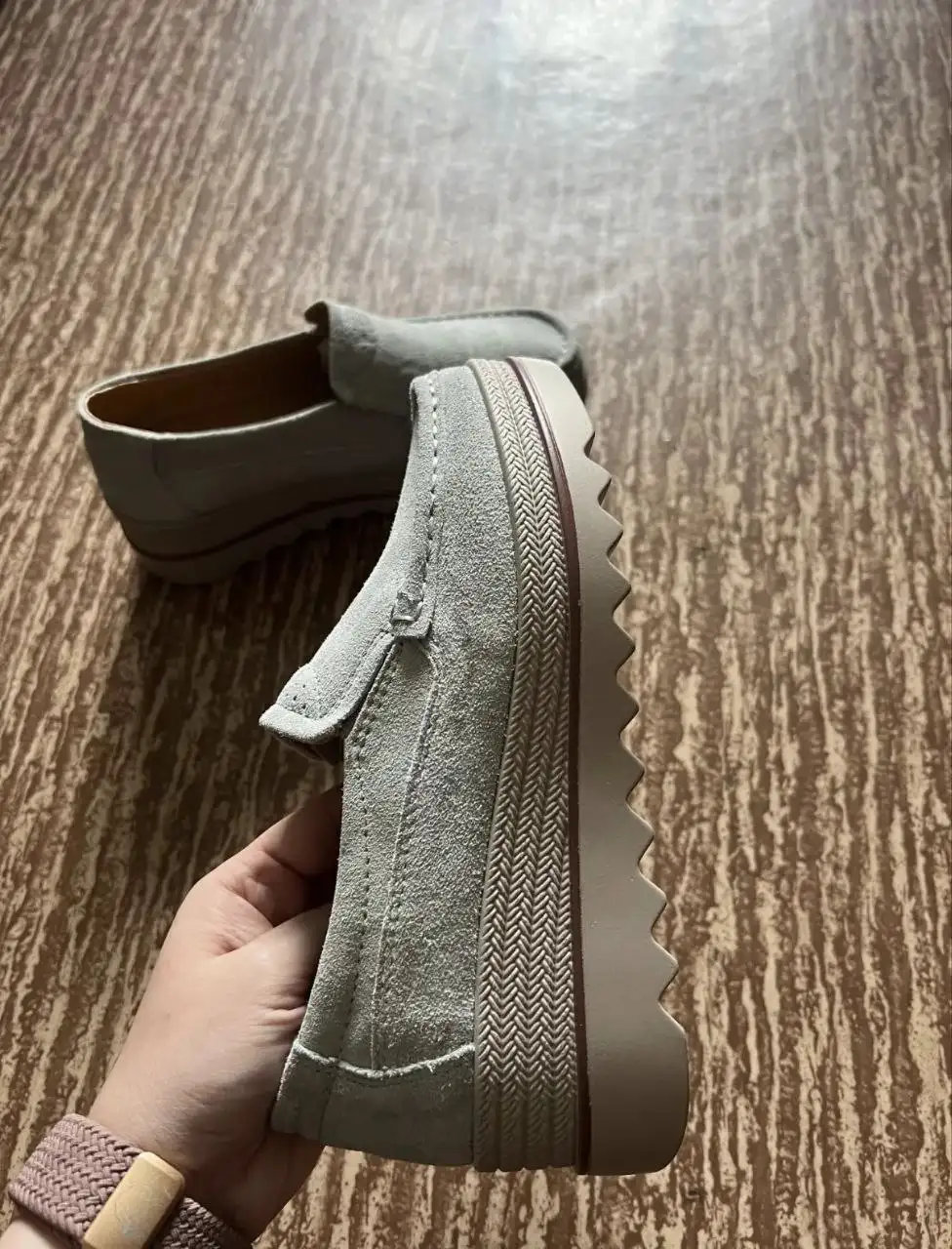 Продам лоферы новые размер 35 - Обувь (Одежда) в Владивосток