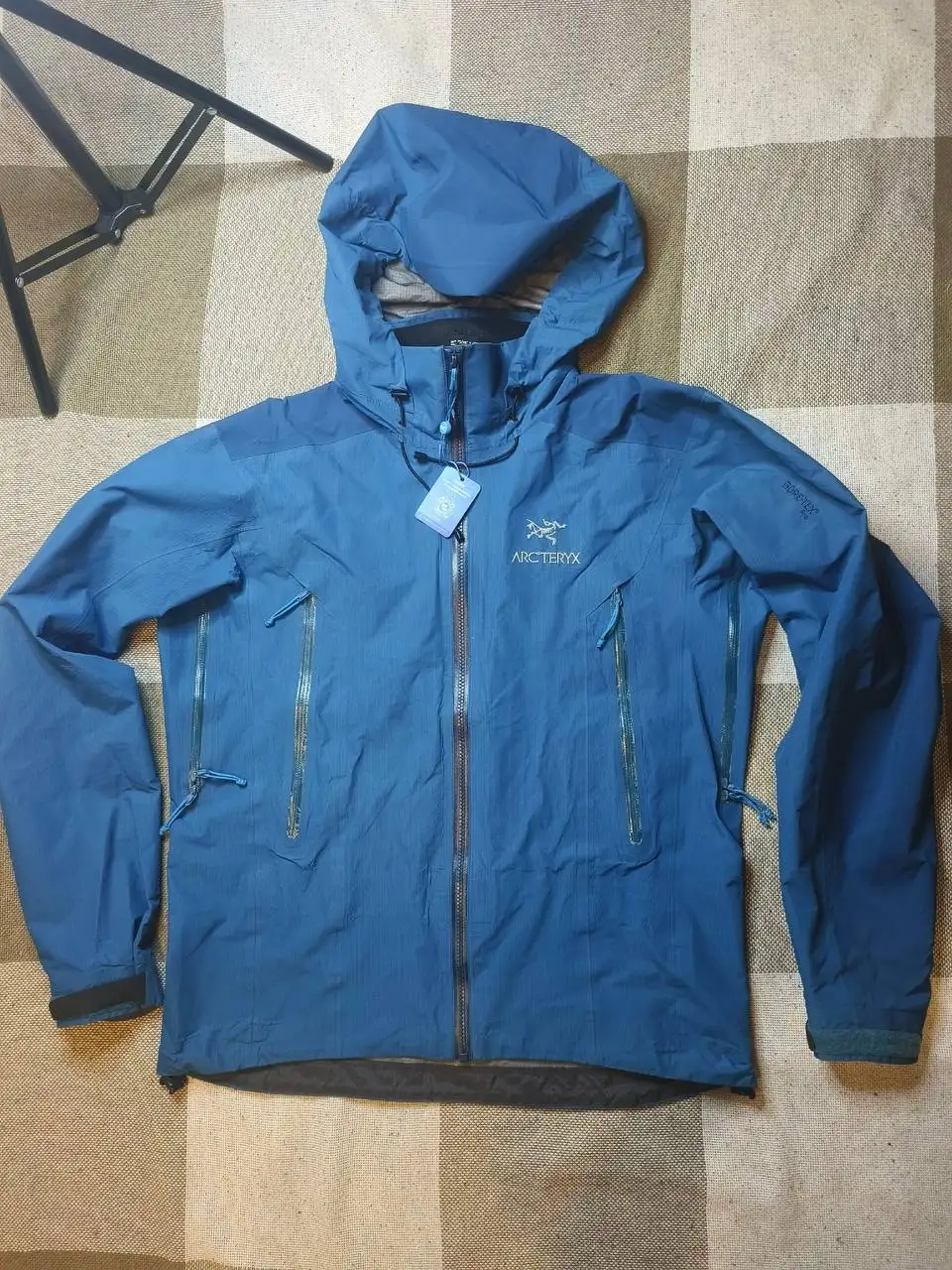 Ветровка Arcteryx BETA AR размер M - Верхняя одежда (Одежда) в Владивосток