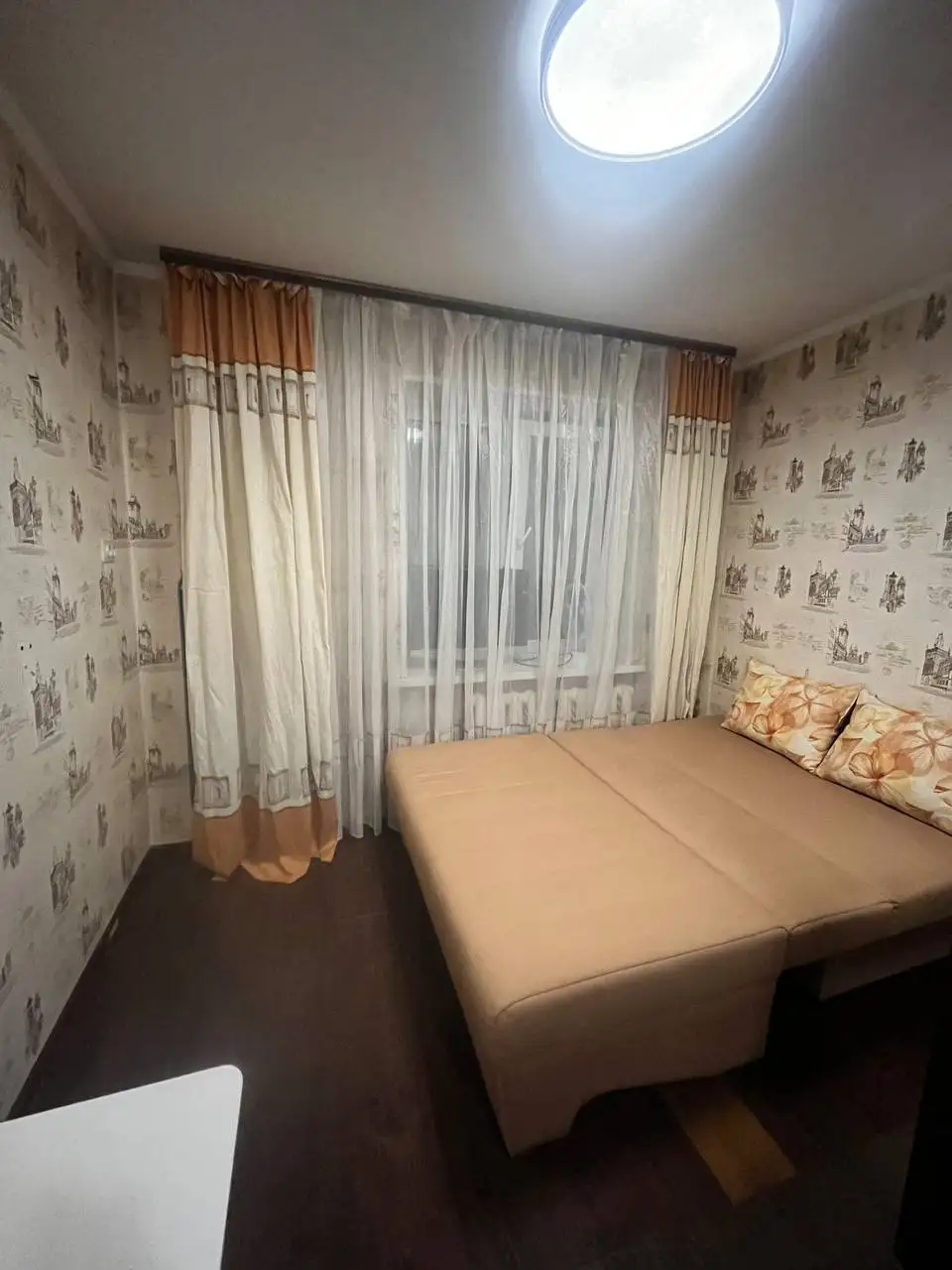 Сдам гостинку на Березовой 21а - Аренда (Недвижимость) в Владивосток