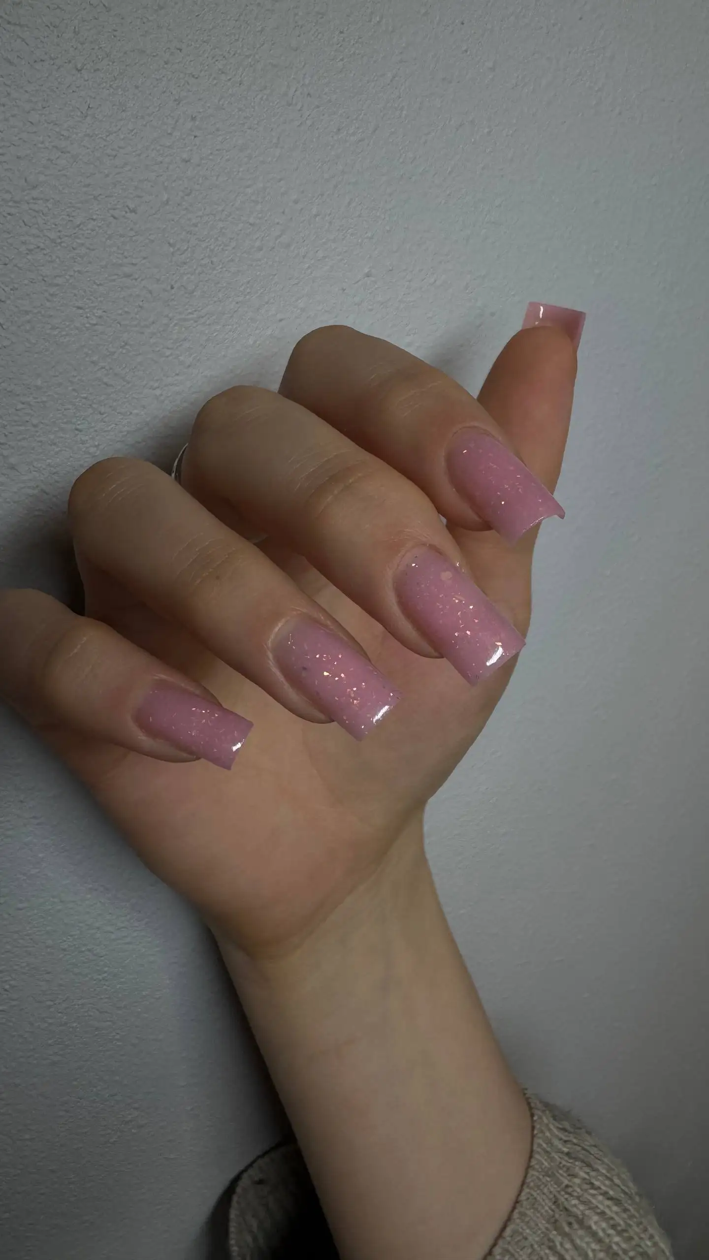 Наращивание ногтей с покрытием и дизайном - Ногтевой сервис (Красота и здоровье) в Владивосток