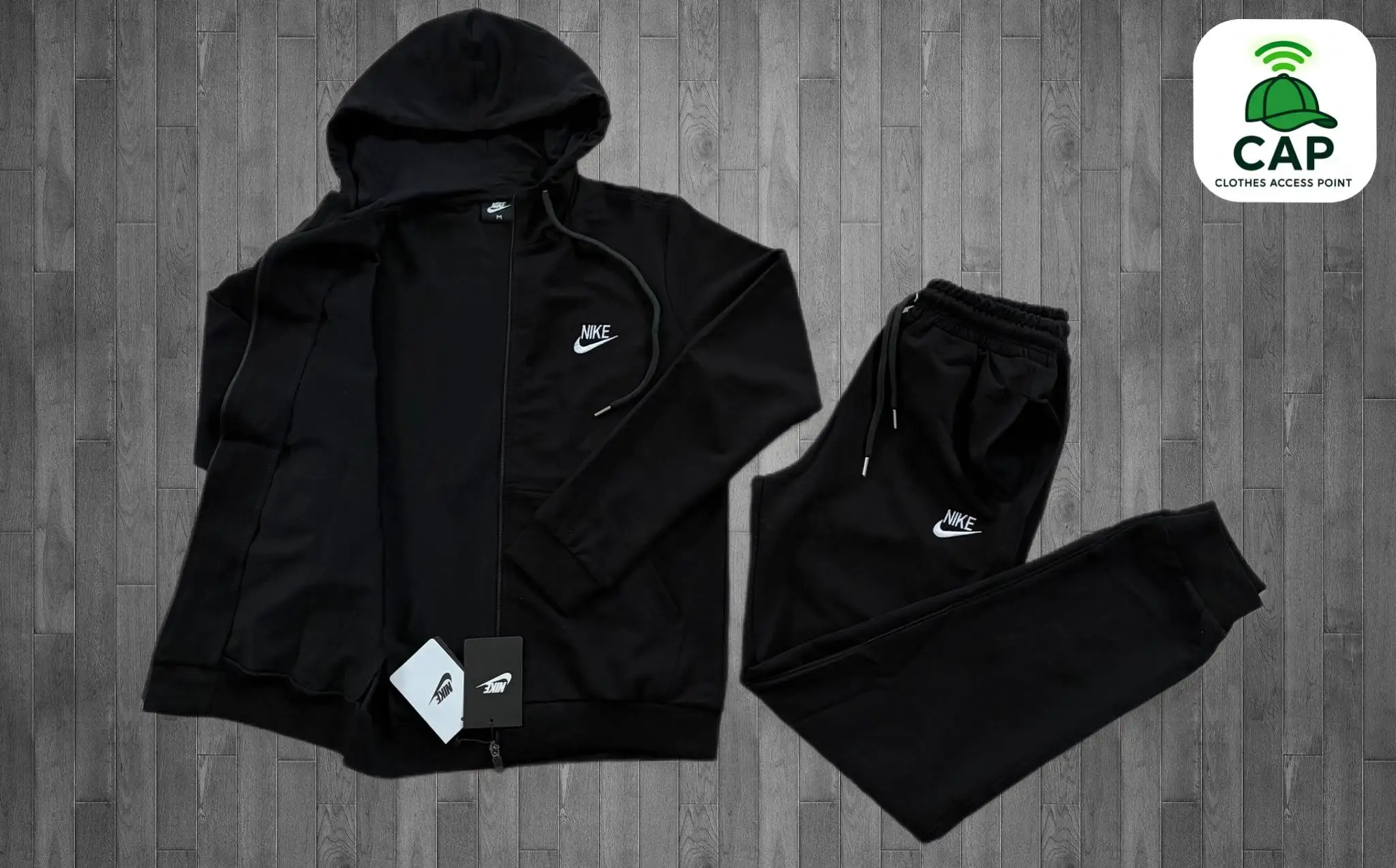 Спортивный костюм Nike черный на замке - Спортивная одежда (Одежда) в Владивосток