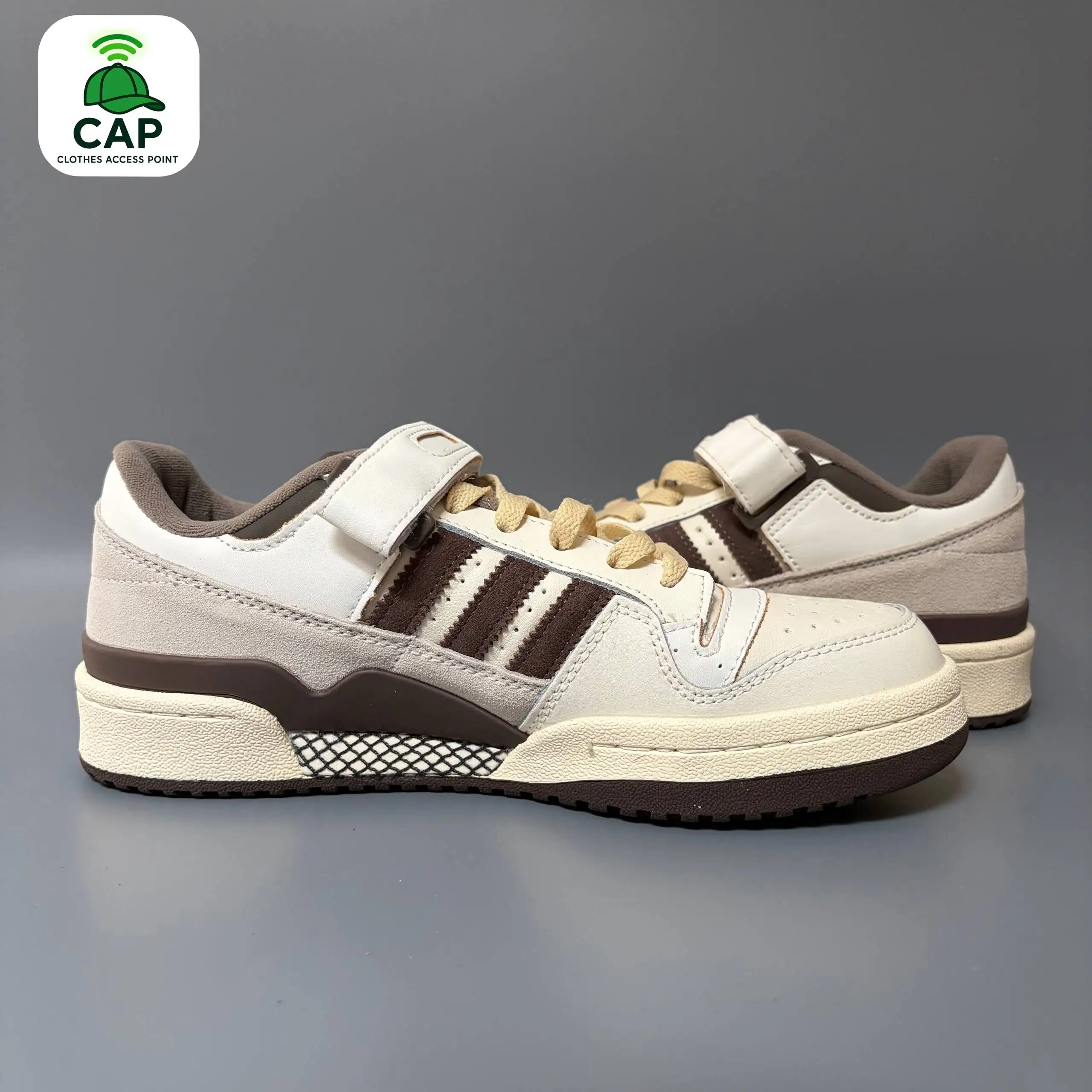 Кроссовки Adidas Forum Low коричневые - Обувь (Одежда) в Владивосток