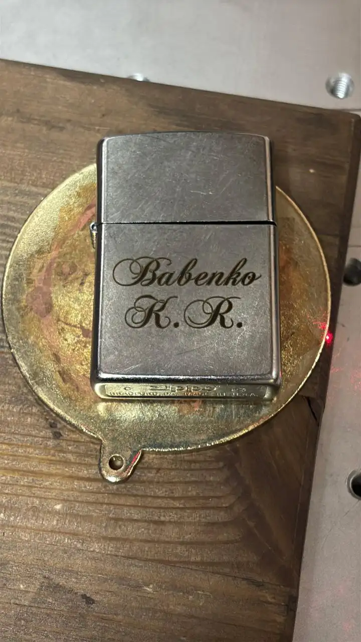 Оригинальные зажигалки Зиппо и Зорро с гравировкой - Коллекционные предметы (Хобби и отдых) в Владивосток