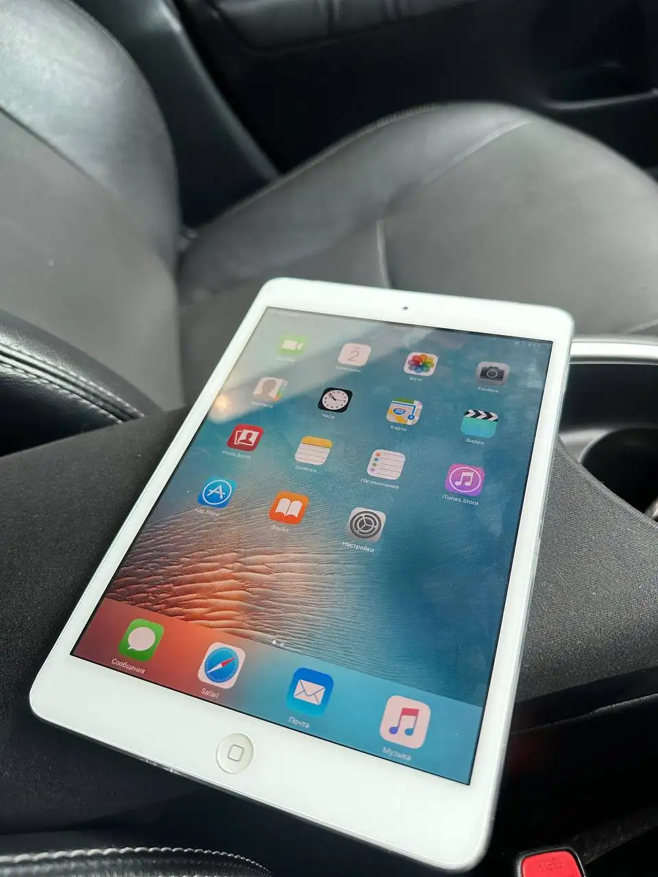 Продается iPad 4 mini - Планшеты (Электроника) в Владивосток