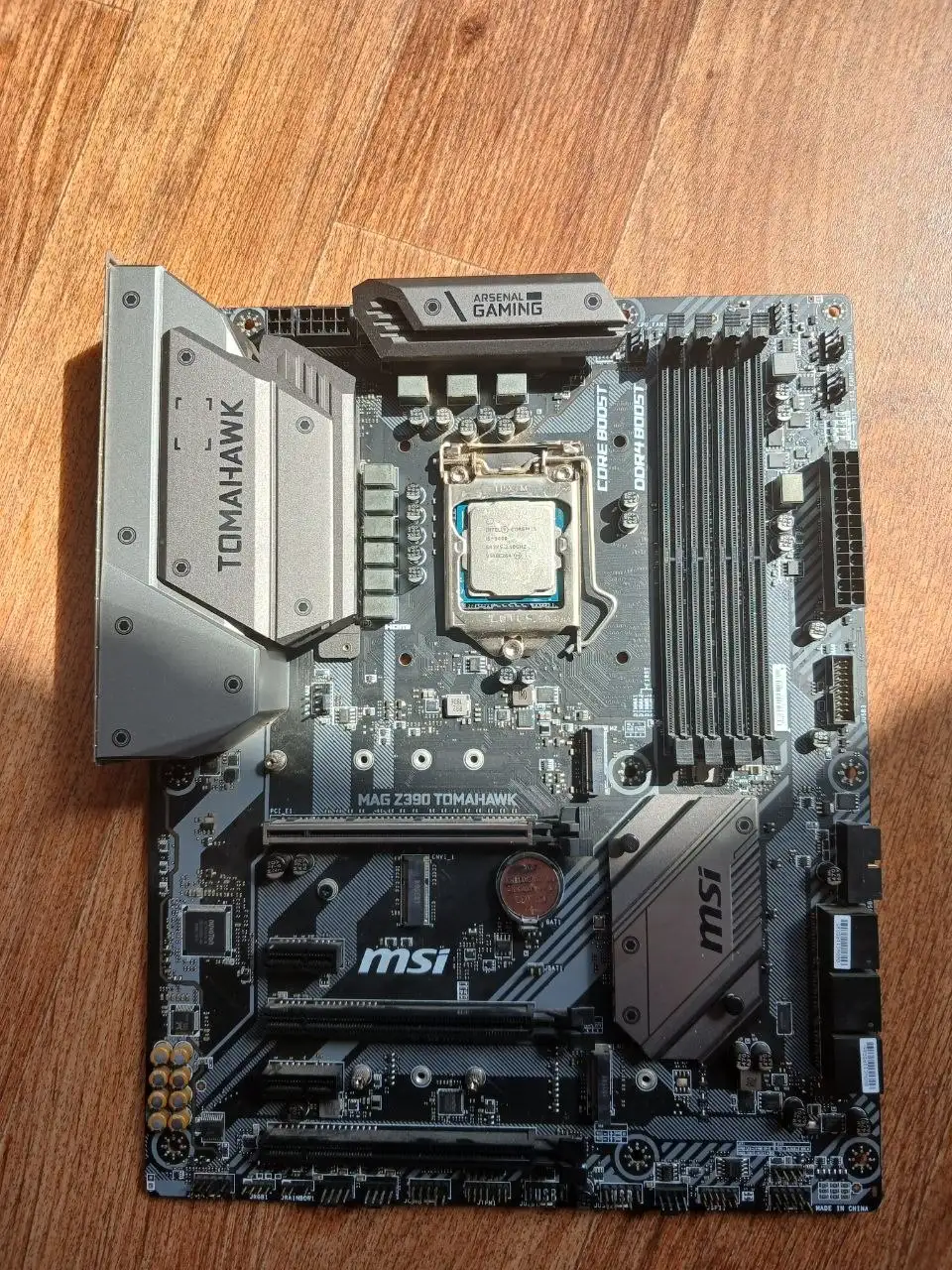 Материнская плата Z390 и процессор i5 9400 - Компьютерные комплектующие (Электроника) в Владивосток