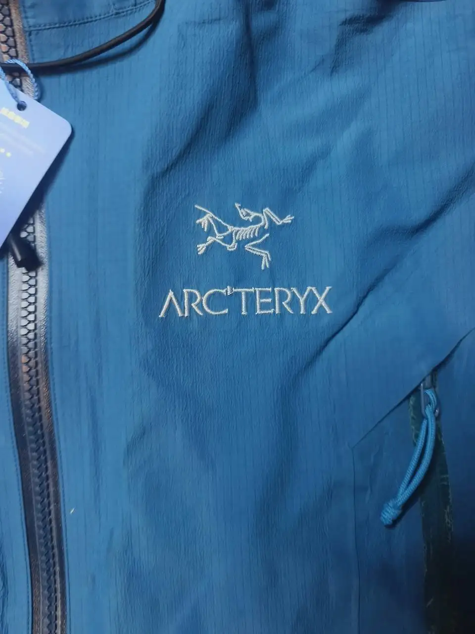Arcteryx BETA AR ветровка размер M - Верхняя одежда (Одежда) в Владивосток