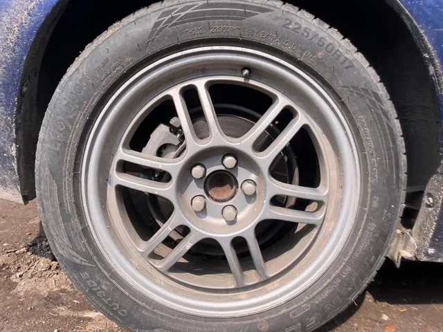 Продам литье вместе с резиной - Шины в Владивосток