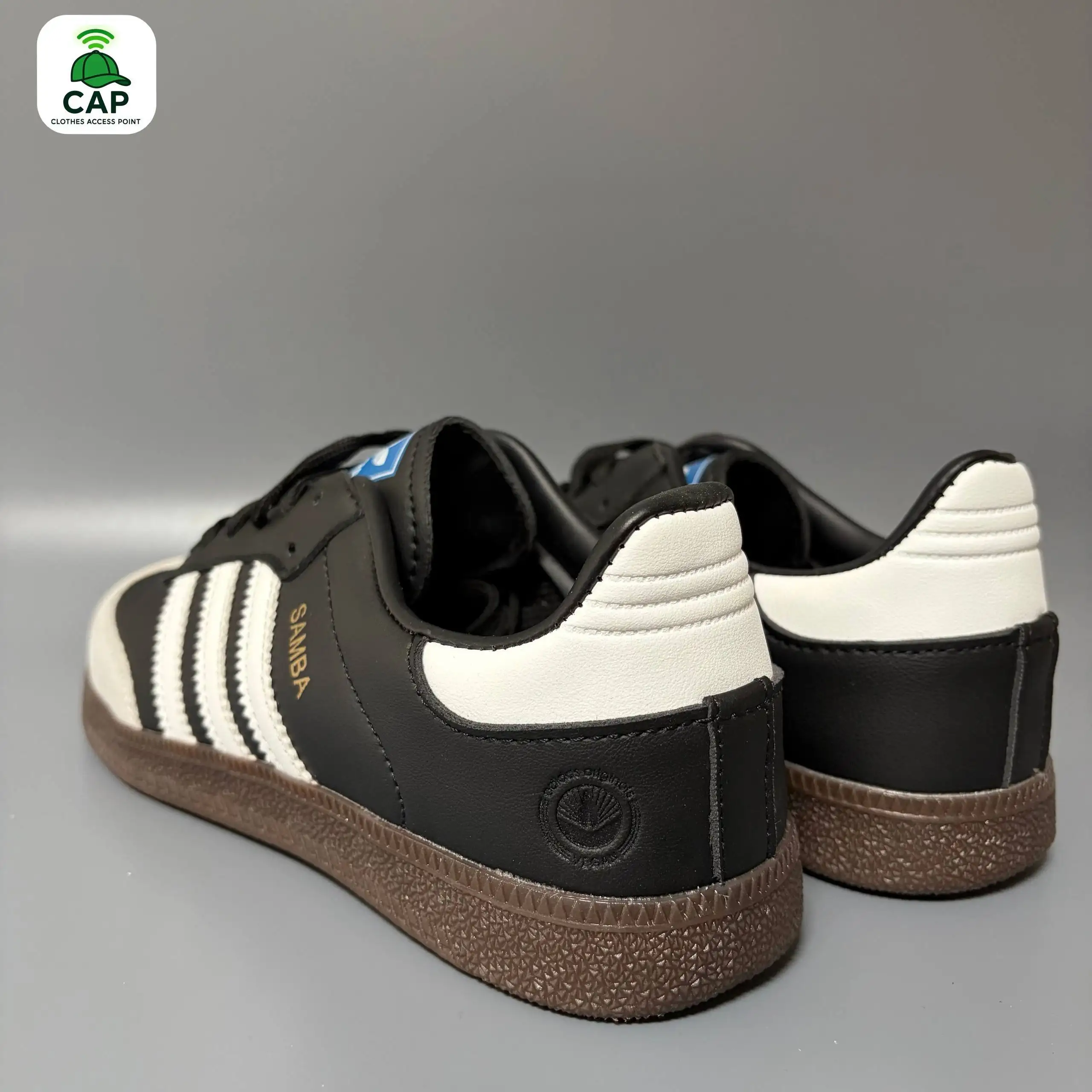 Кроссовки Adidas Samba чёрно-белые - Обувь (Одежда) в Владивосток