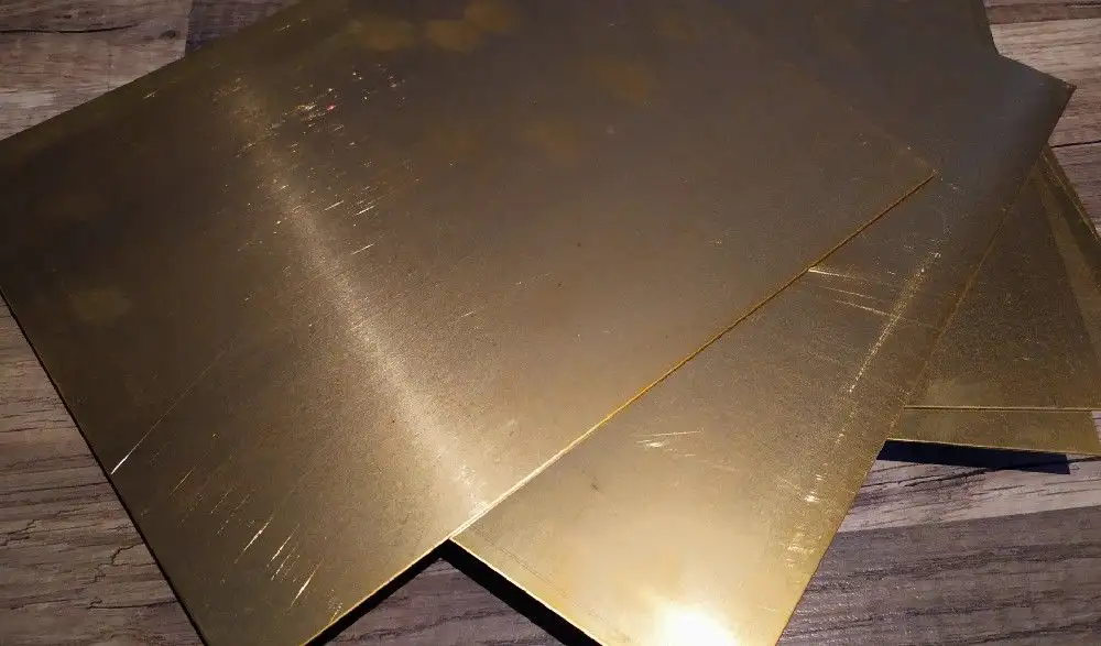 Бронзовые листы в наличии в Хабаровске - Металлопрокат (Запчасти) в Хабаровск