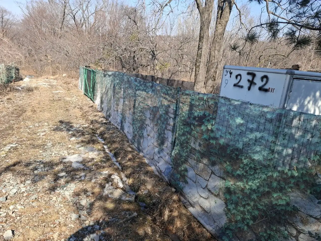 Продам ухоженный участок 6 соток с туалетом и вагончиком - Земельные участки (Недвижимость) в Владивосток