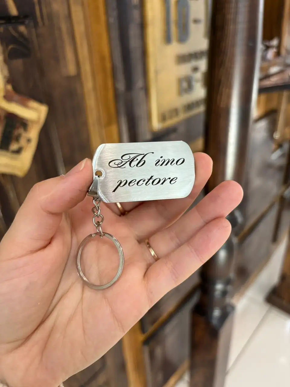 Жетоны из ювелирной стали с гравировкой - Сувениры и подарки (Хобби и отдых) в Владивосток