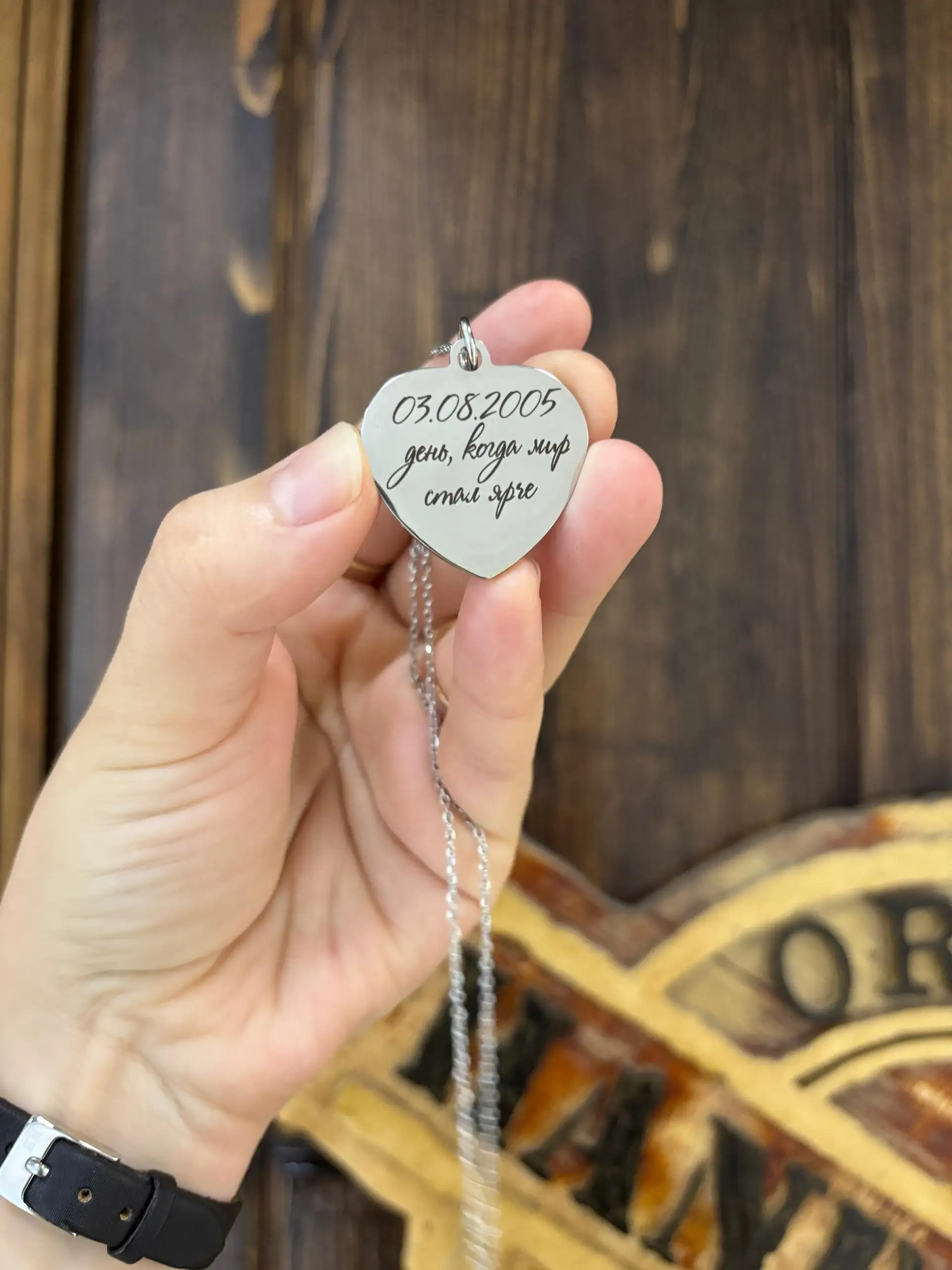 Жетоны из ювелирной стали с гравировкой - Сувениры и подарки (Хобби и отдых) в Владивосток