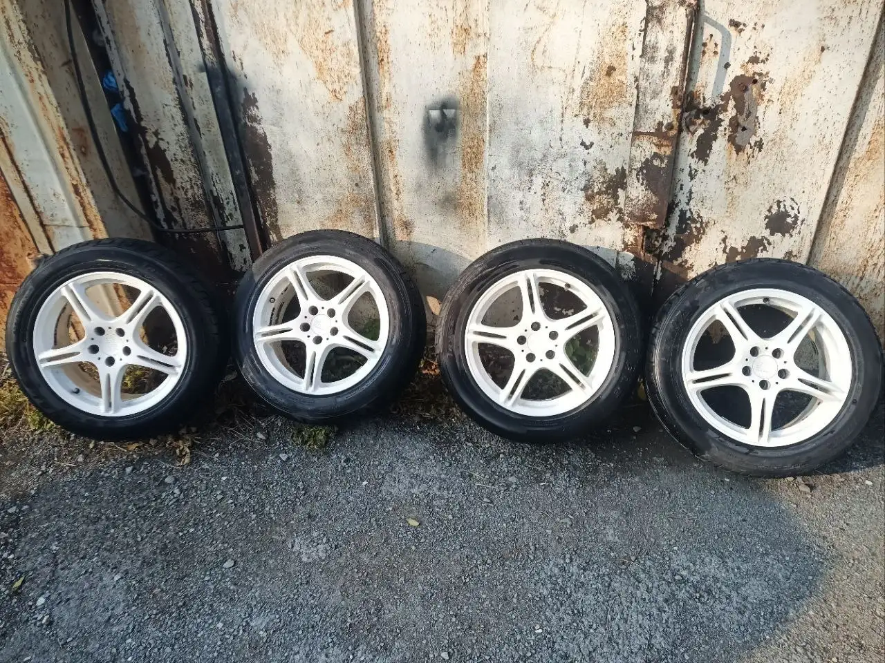 Продажа комплекта заряженных колёс диски SSR gt1-интеграл с резиной Triangle - Запчасти (Авто) в Владивосток