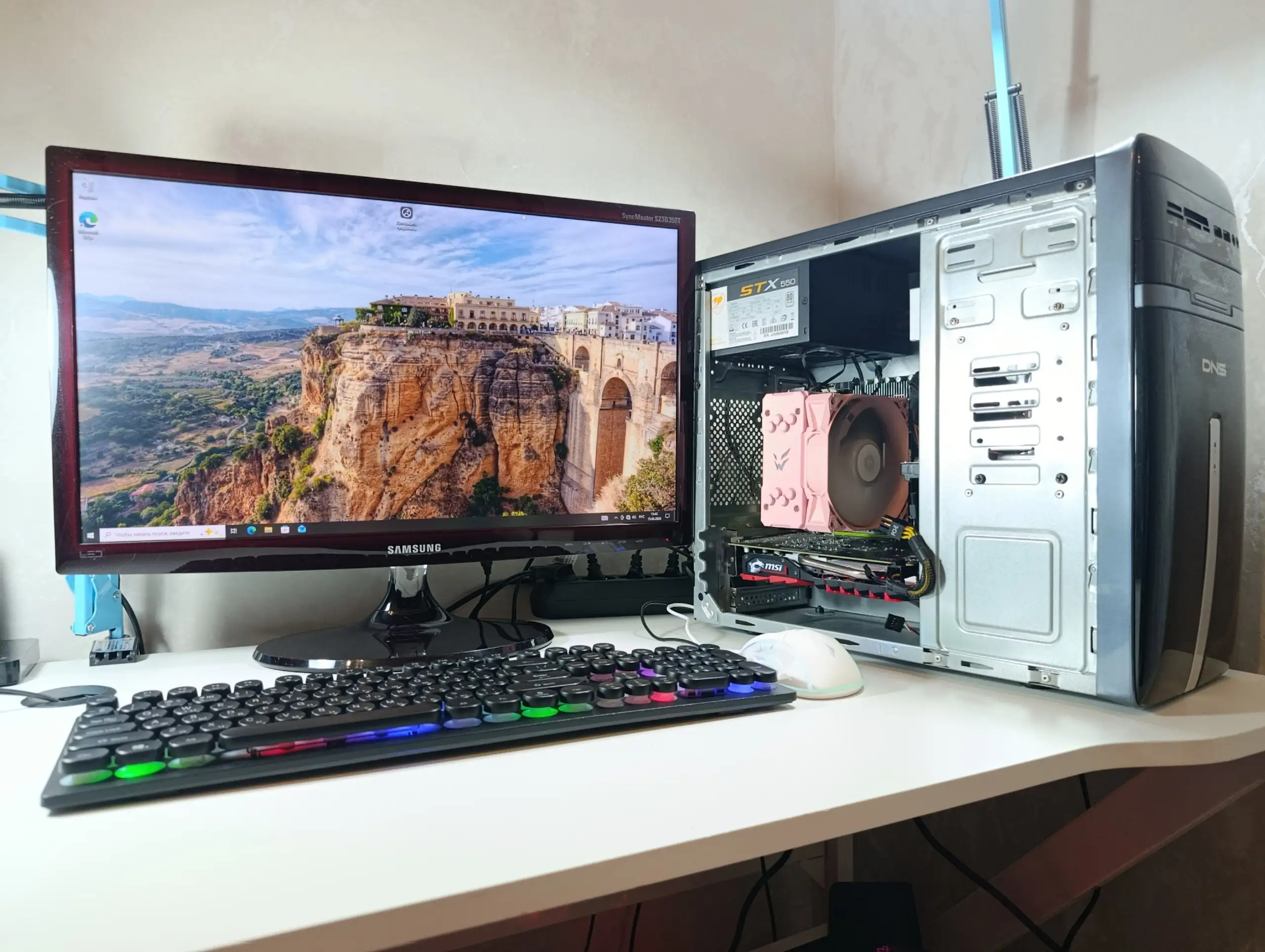 Персональный компьютер с монитором и комплектующими - Компьютеры (Электроника) в Владивосток