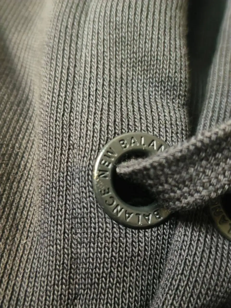 Кофта New Balance оригинал - Верхняя одежда (Одежда) в Владивосток