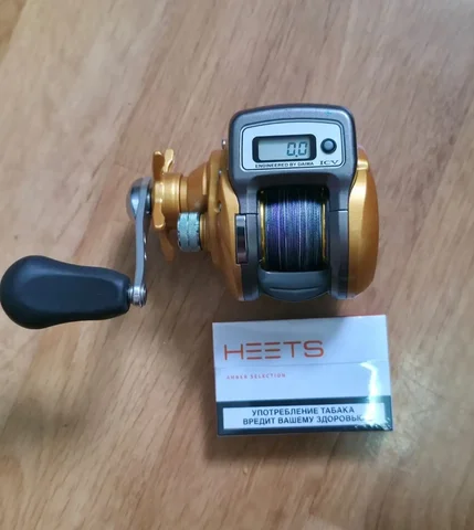 Катушка DAIWA левый руль, привезена из Японии - Туризм/походное снаряжение в Владивосток