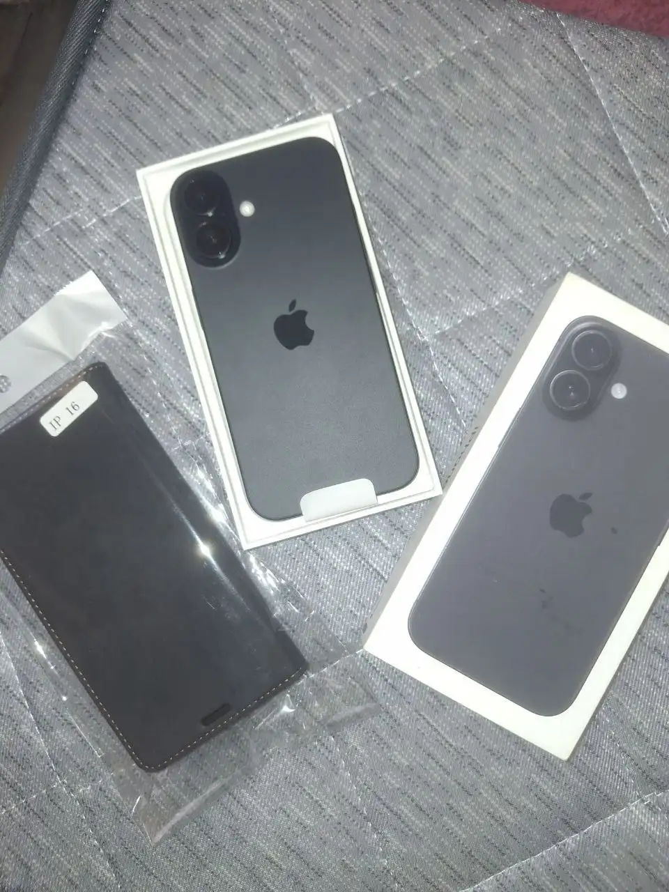 Продам iPhone 16 черный 128GB - Смартфоны (Электроника) в Владивосток