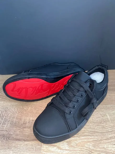 Продам 6 пар кед Cristian Louboutin - Обувь и аксессуары в Владивосток