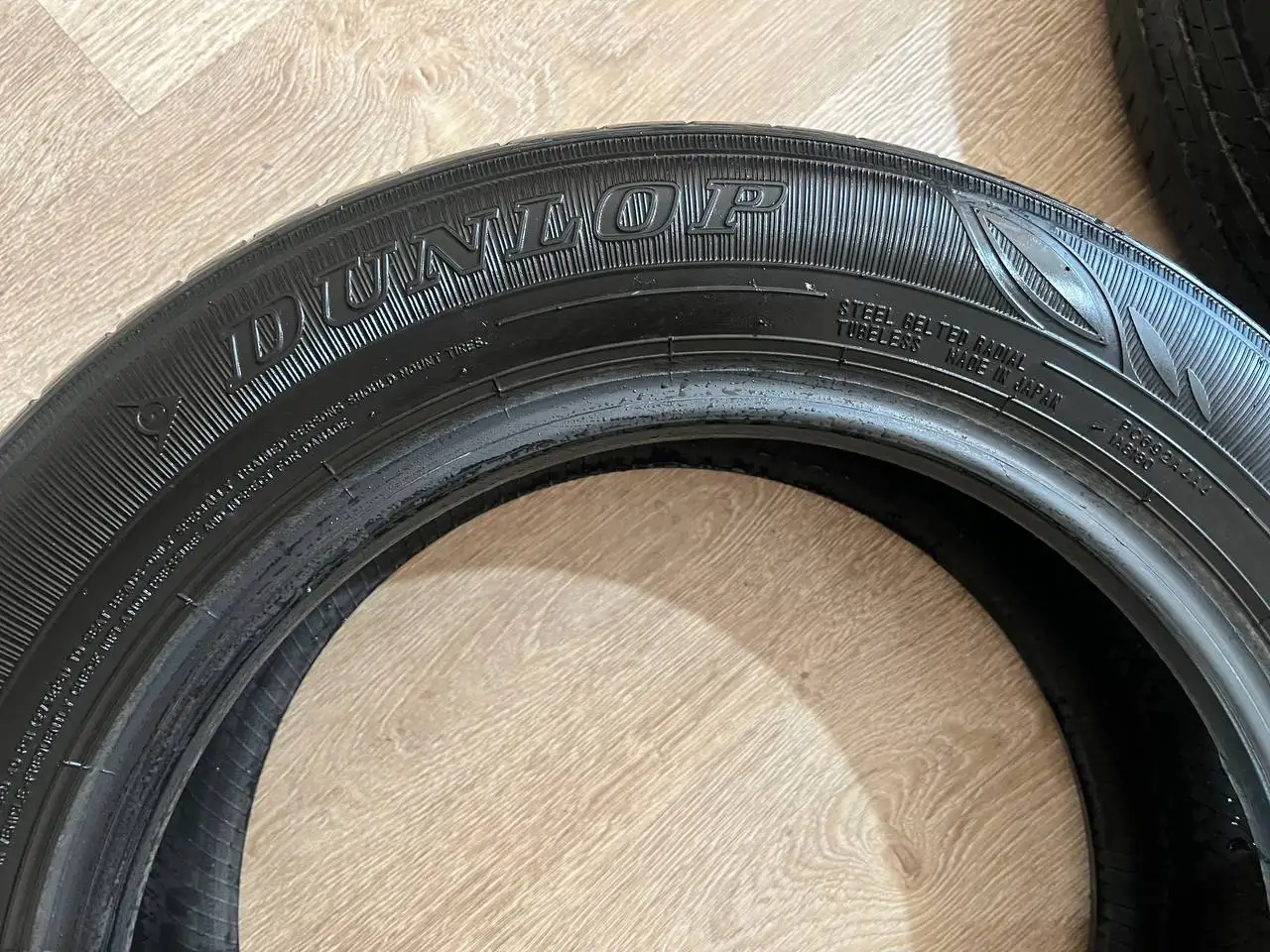 Продажа комплекта дисков с зимней и летней резиной, 165/65 R14 - Шины и диски (Авто) в Владивосток