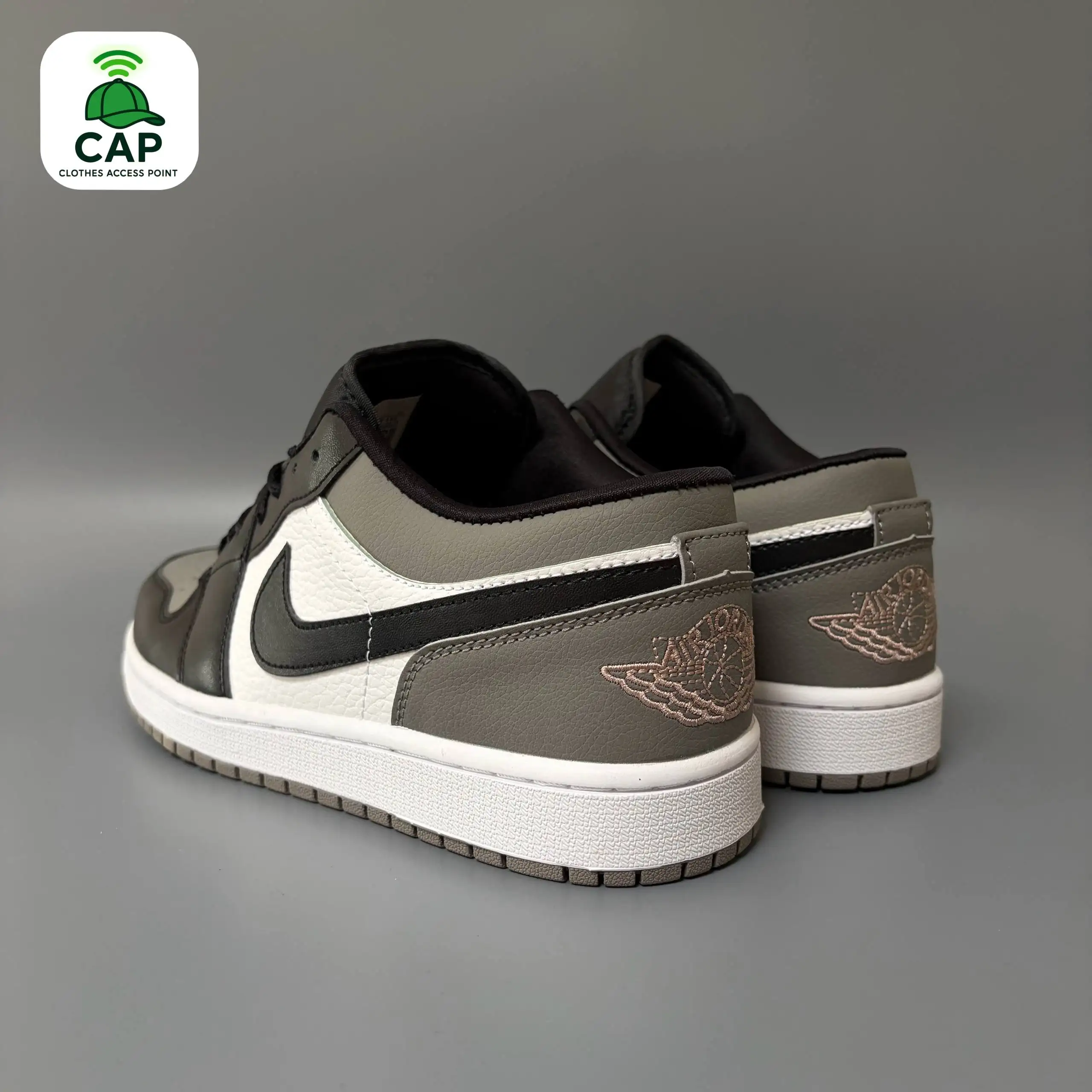 Кроссовки Nike Air Jordan 1 Low - Обувь (Одежда) в Владивосток
