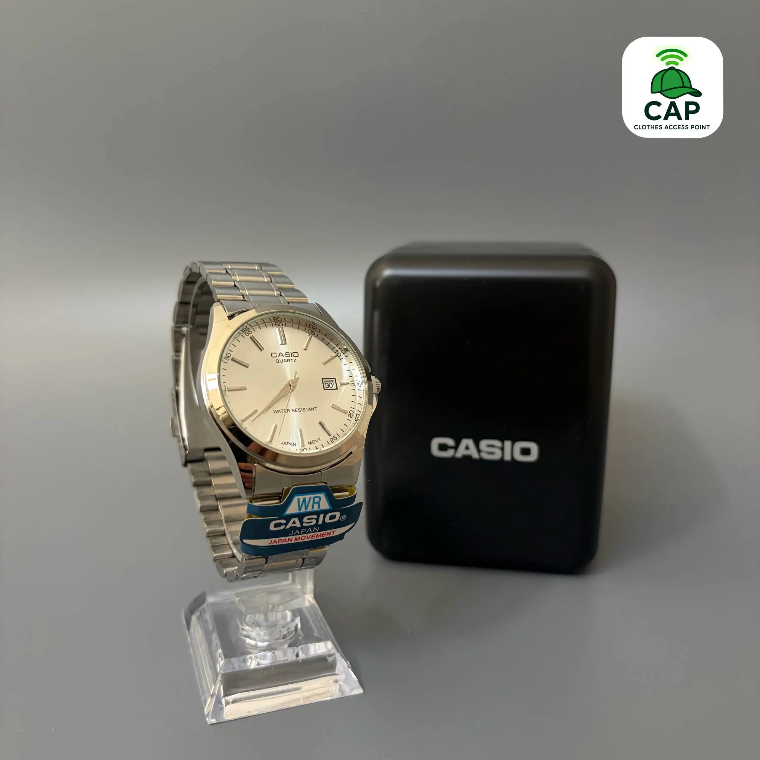 Часы Casio Classic с белым экраном - Часы (Барахолка) в Владивосток