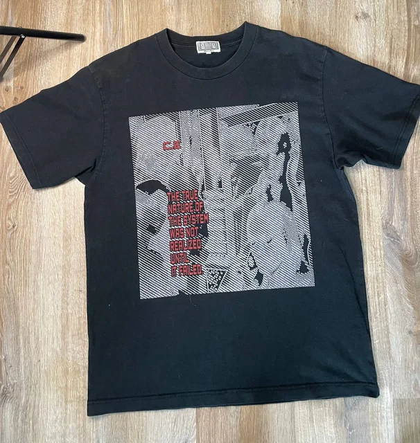 Футболка CAV EMPT, размер L, отличное состояние - Одежда в Владивосток