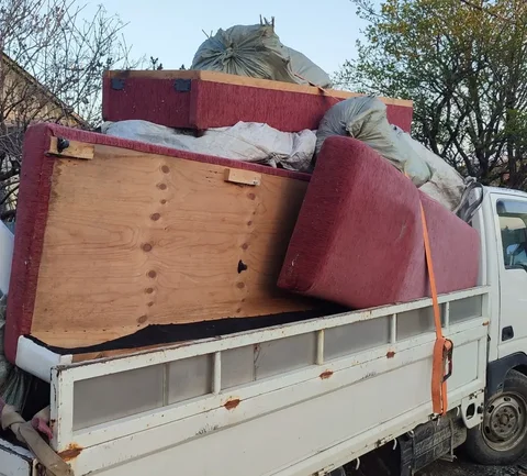 Вывоз хлама и демонтаж - Услуги в Владивосток
