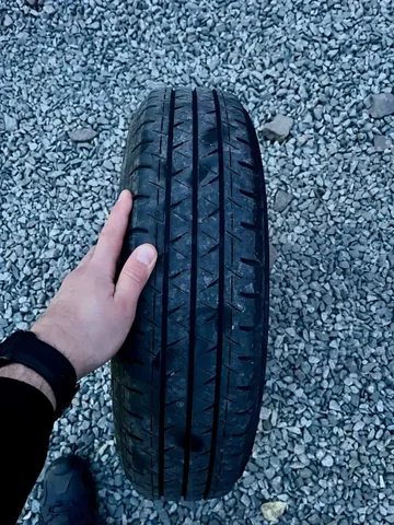 Продажа: шины Yokohama 155/80/14 на дисках (4 колеса) - Электрооборудование в Владивосток