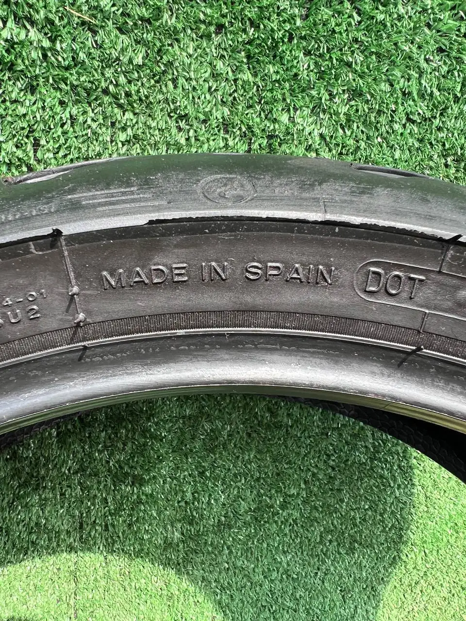 Michelin Road 5 задняя шина 180/55/17 - Шины (Авто) в Владивосток