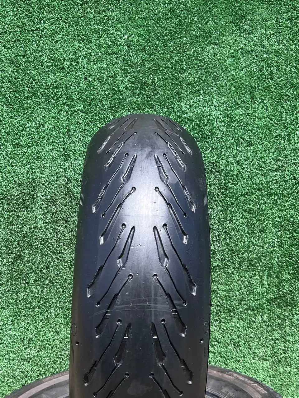 Michelin Road 5 задняя шина 180/55/17 - Шины (Авто) в Владивосток