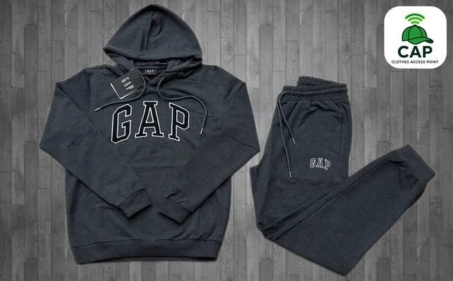 Спортивный костюм GAP темно-серый - Шорты в Владивосток