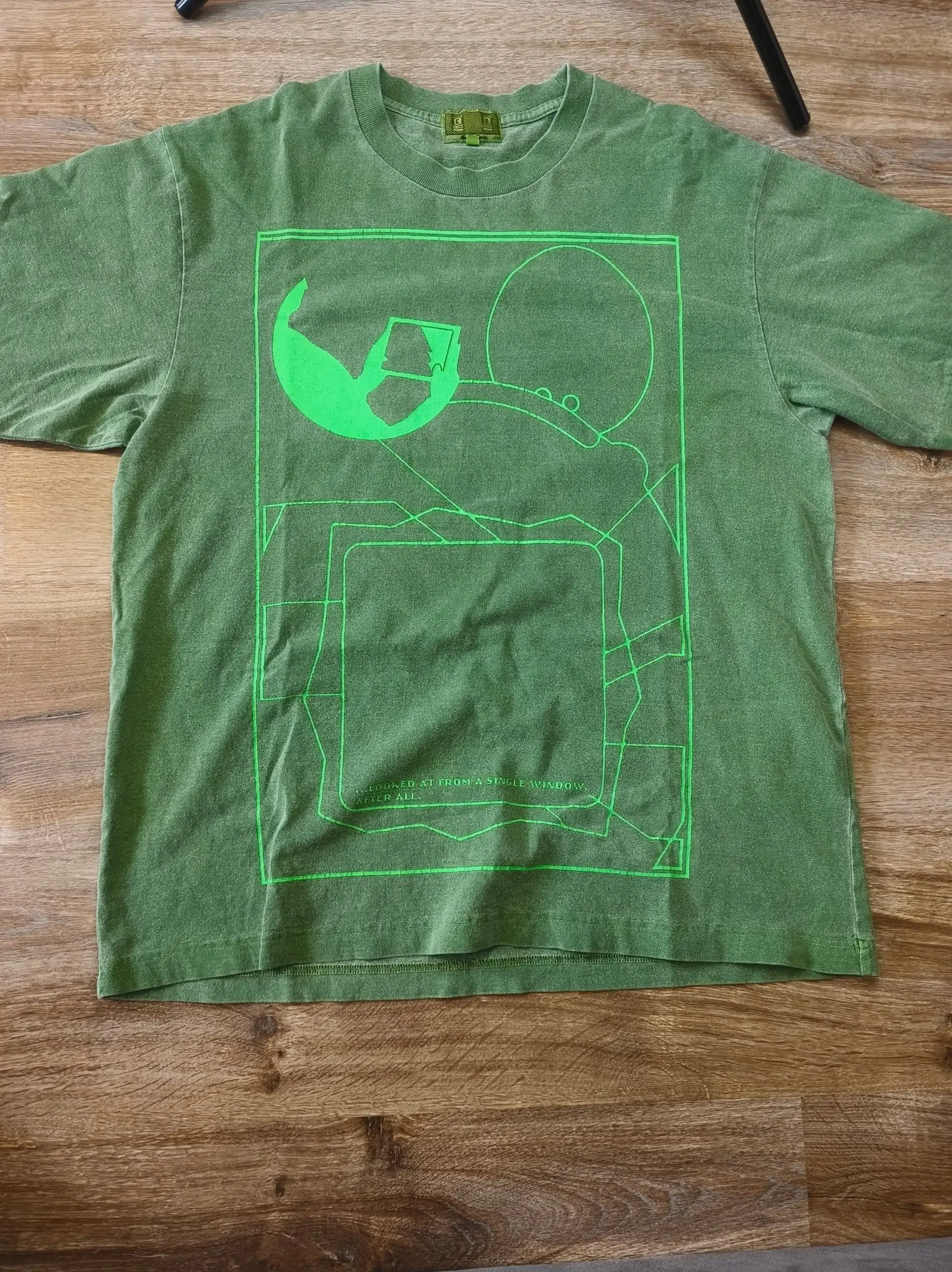 Футболки CAV Empt в отличном состоянии - Футболки (Одежда) в Владивосток