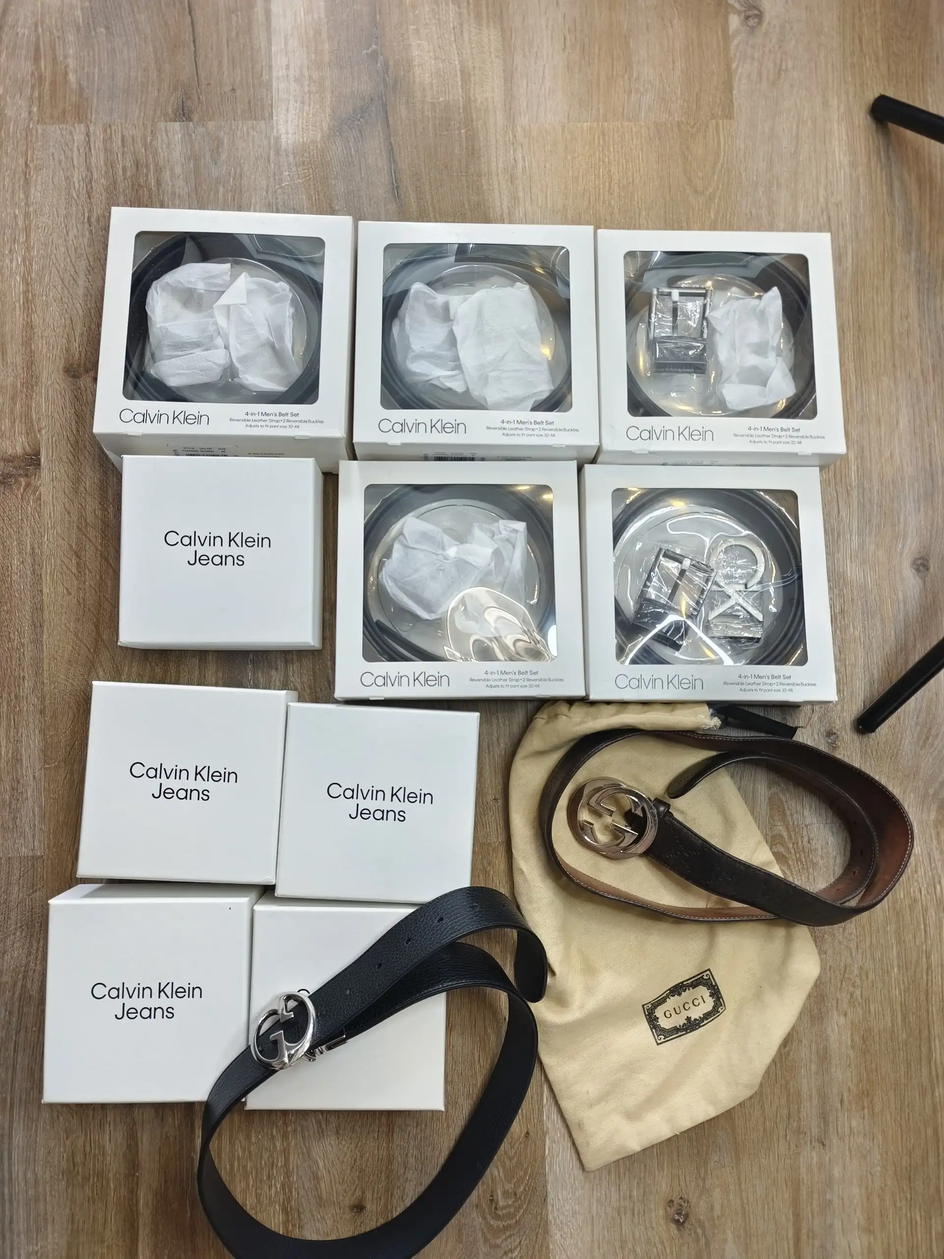 Ремни Calvin Klein, Gucci - Аксессуары (Одежда) в Владивосток