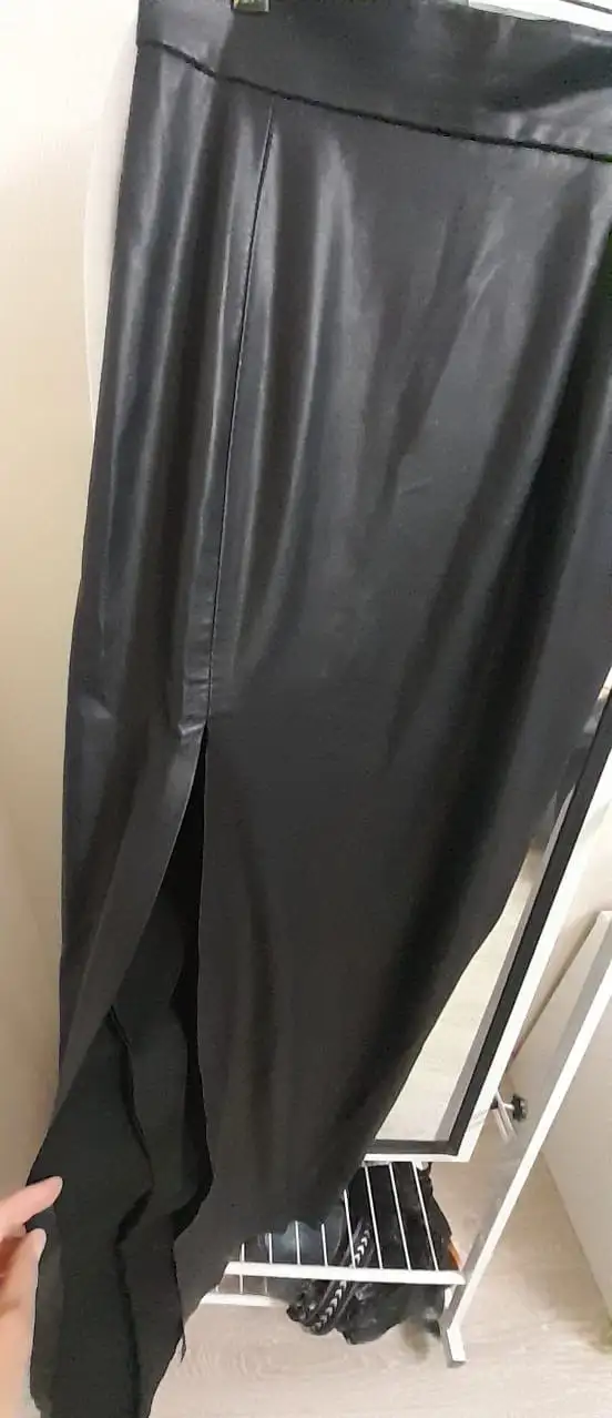 Продаю пиджак и юбки Zara - Женская одежда (Одежда) в Владивосток