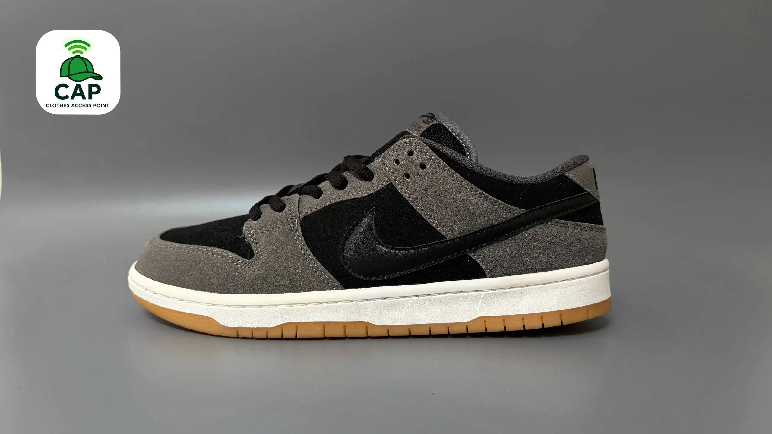 Кроссовки Nike SB Dunk Low тёмно-серые - Обувь (Одежда) в Владивосток