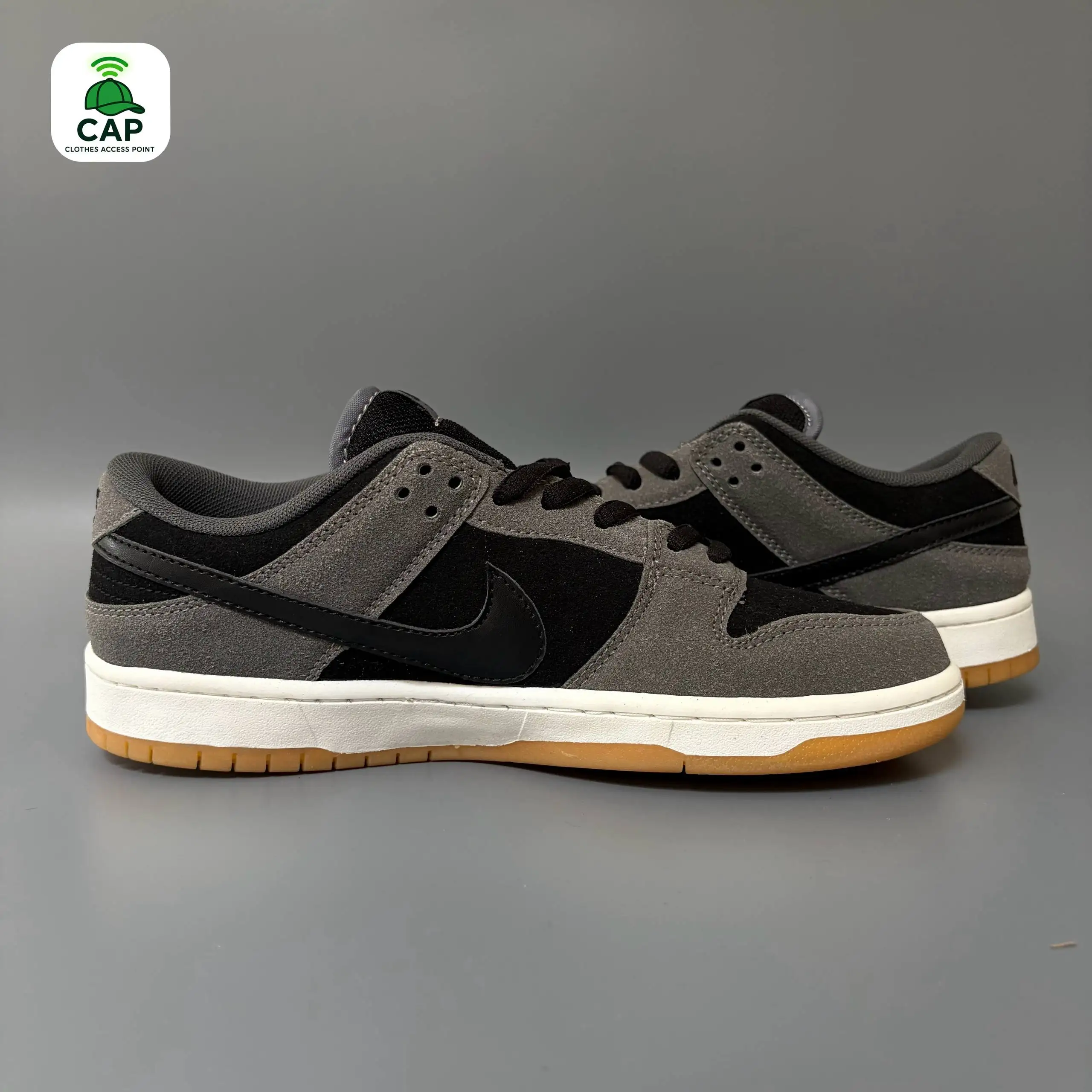 Кроссовки Nike SB Dunk Low тёмно-серые - Обувь (Одежда) в Владивосток