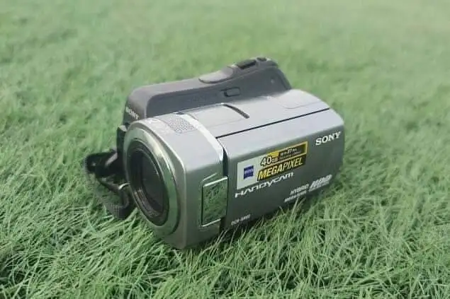 Видеокамера Sony Handycam DCR-SR65E - Электроника в Владивосток
