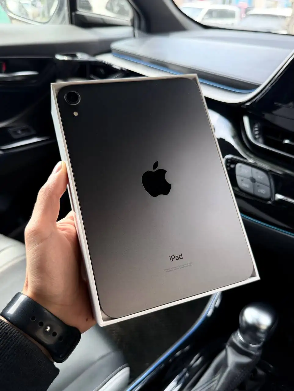 Продажа ASUS ROG Ally, iPad Mini 6, SSD 2TB - Электроника в Владивосток
