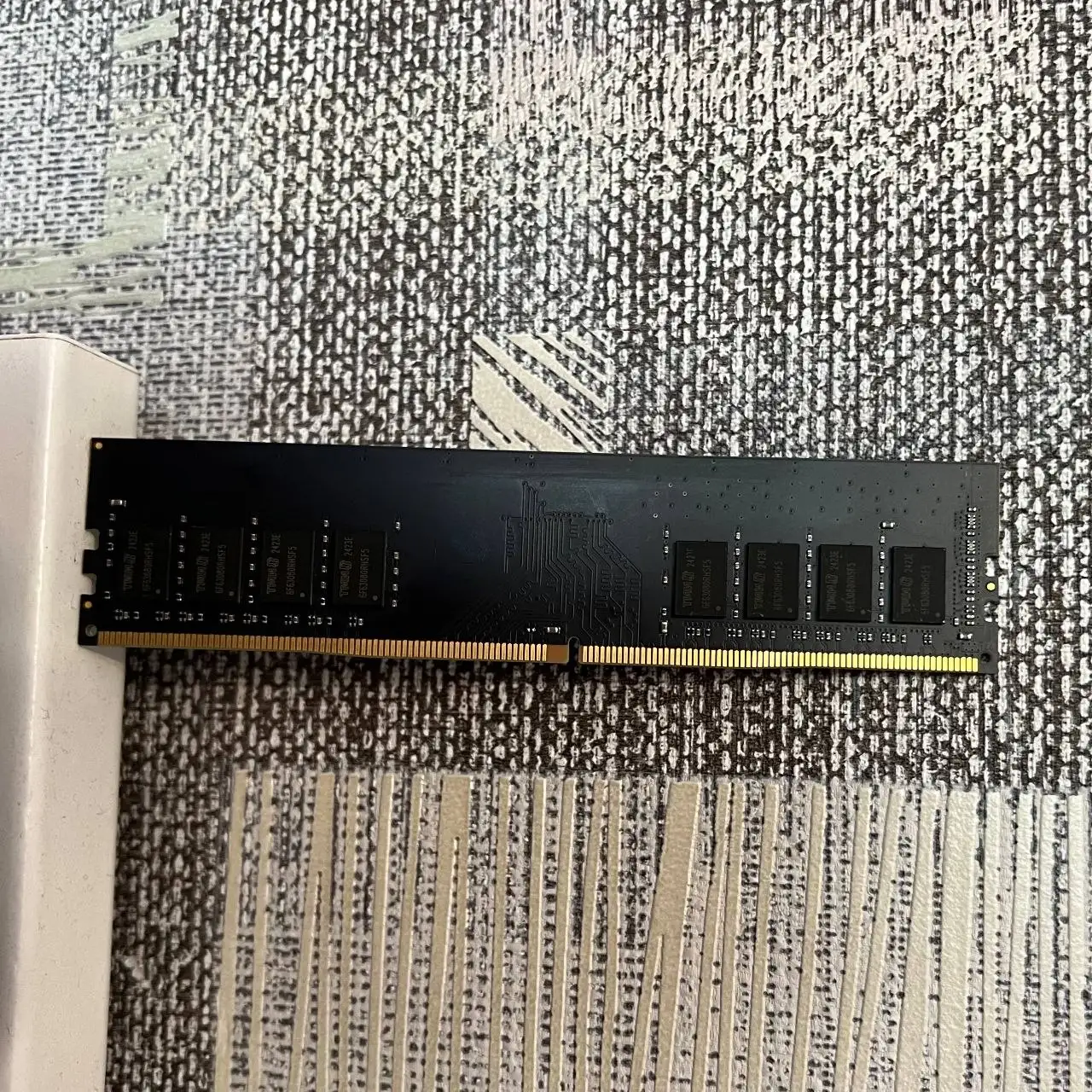 Оперативная память DDR4 8GB 3200MHz - Электроника в Владивосток