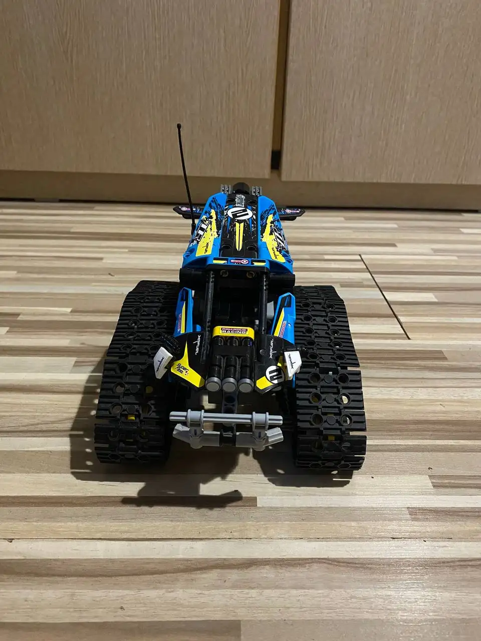 LEGO Technic 42095 вездеход с пультом управления - Игрушки - Конструкторы (Хобби и отдых) в Владивосток