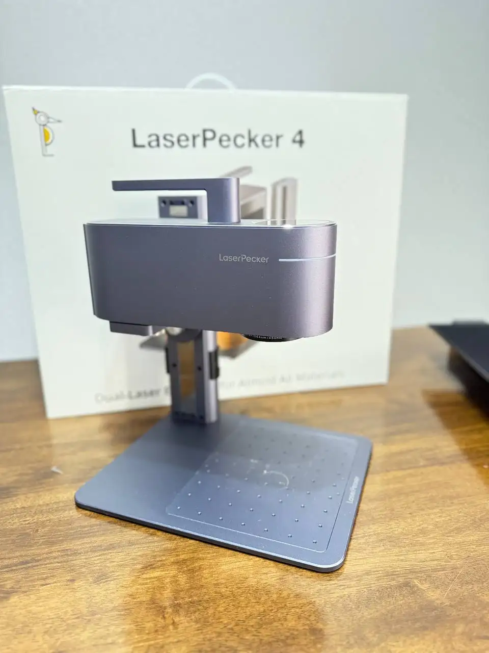 Продается лазерный гравер LaserPecker LP4 Deluxe - Электроника в Владивосток
