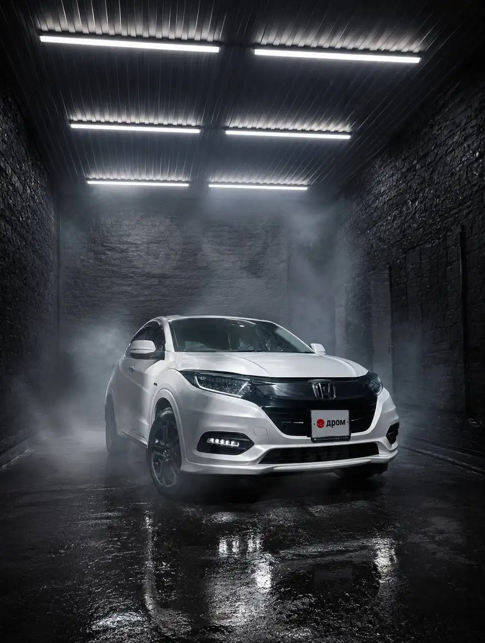 HONDA VEZEL ГИБРИД 2018 - Авто в Владивосток