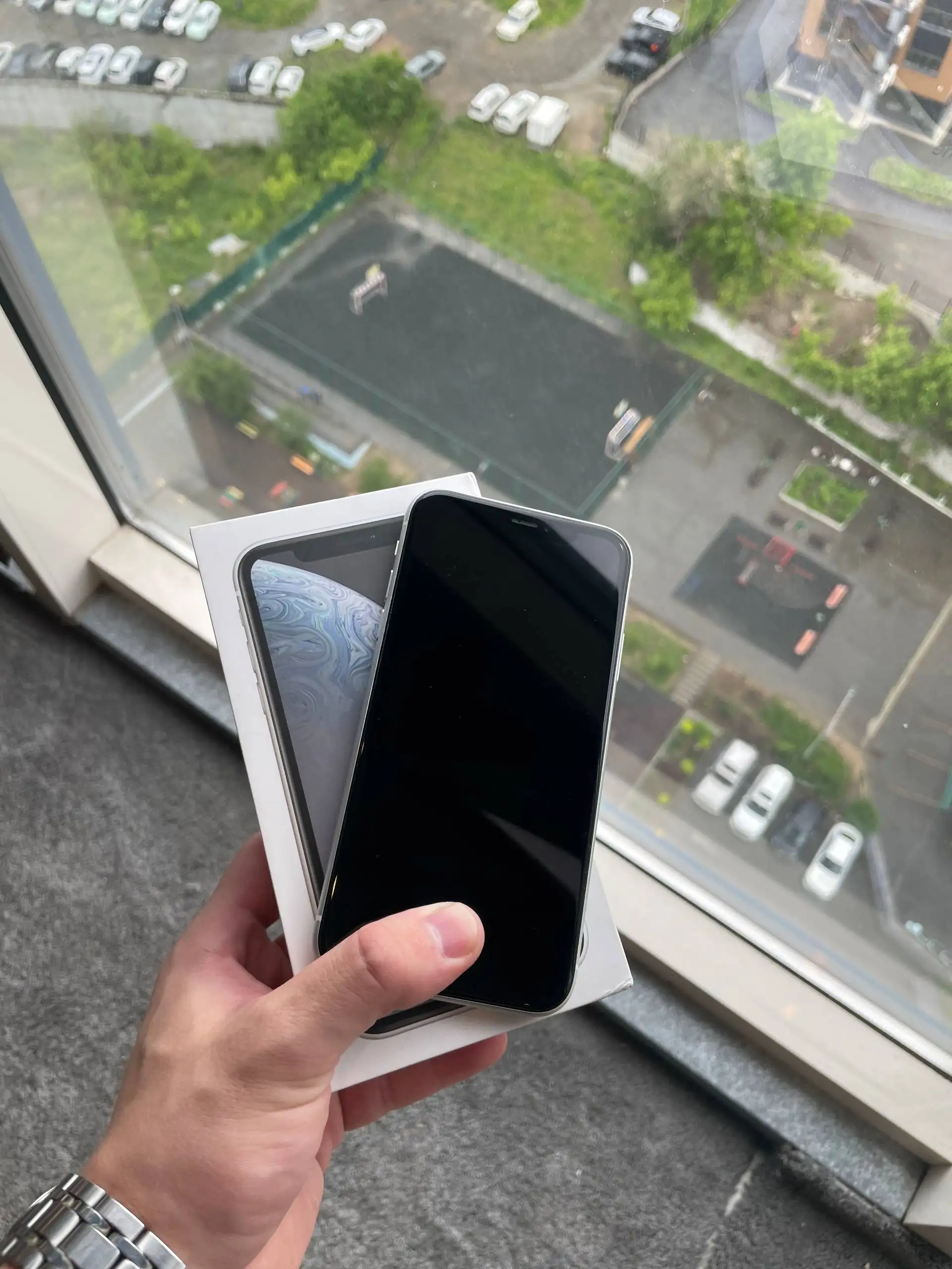 iPhone XR 64GB - Смартфоны (Электроника) в Владивосток