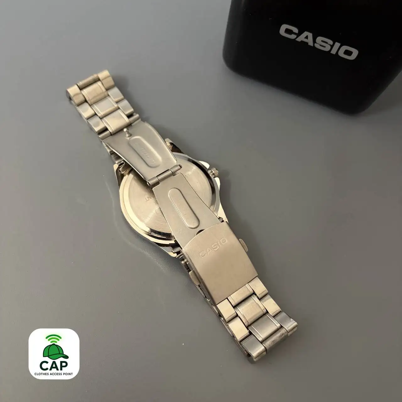 Часы Casio Classic с черным экраном - Аксессуары (Электроника) в Владивосток