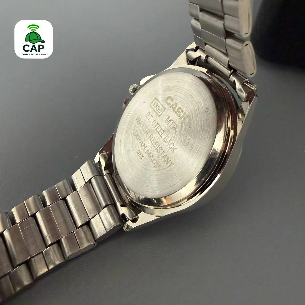 Часы Casio Classic с черным экраном - Аксессуары (Электроника) в Владивосток