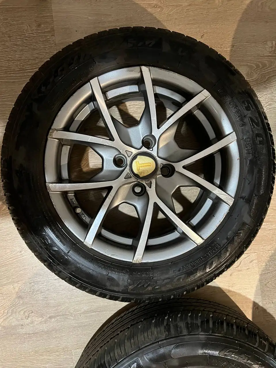 Продам комплект колес 175/65R14 Goform 2023 - Диски и шины (Авто) в Владивосток
