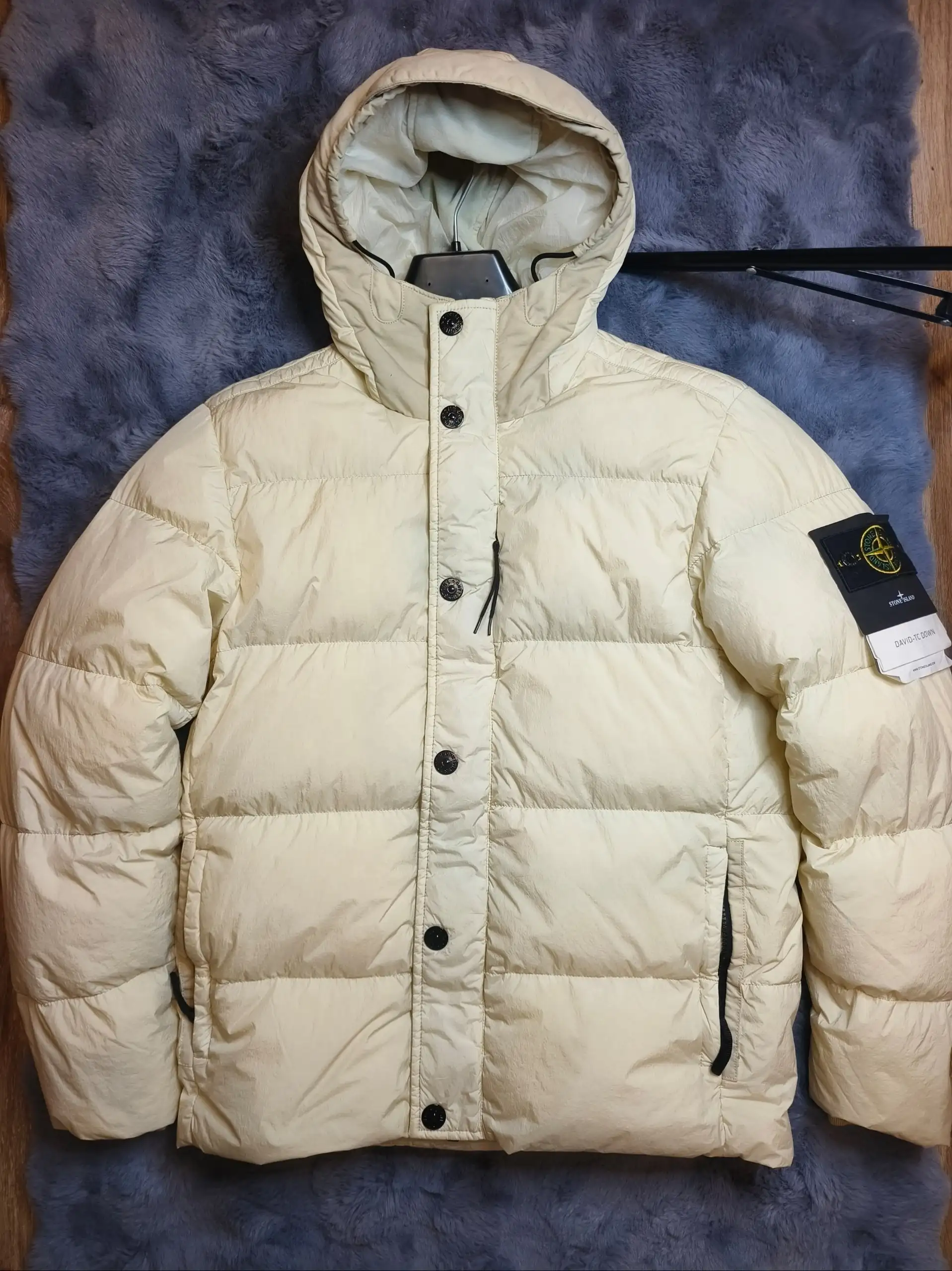 Пуховик Stone Island, новый с биркой - Верхняя одежда (Одежда) в Владивосток