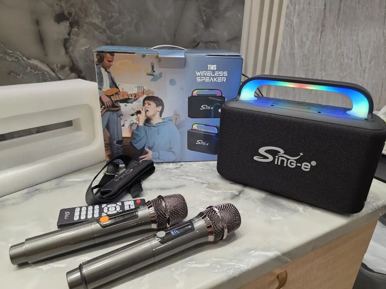 Портативная колонка Shing-e 300W с микрофонами - Аудиотехника (Электроника) в Владивосток