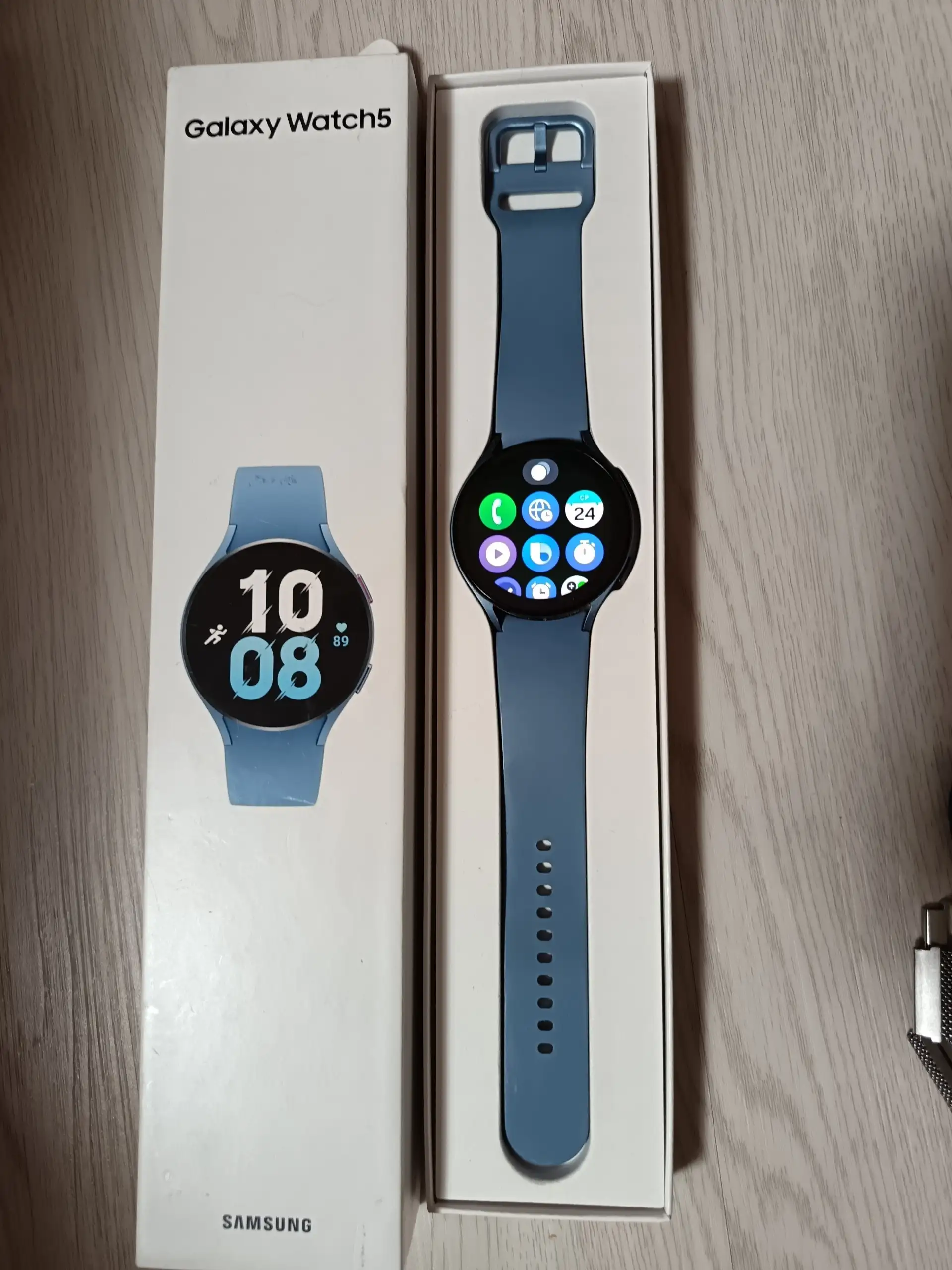 Смарт часы Samsung Watch 5 44 мм - Умные часы (Электроника) в Владивосток