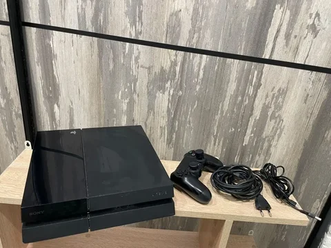 Sony PlayStation 4 в хорошем состоянии - Блоки питания в Владивосток